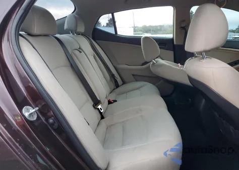 2015 Kia Optima Lx z USA, uszkodzony, nr VIN 5XXGM4A76FG451429